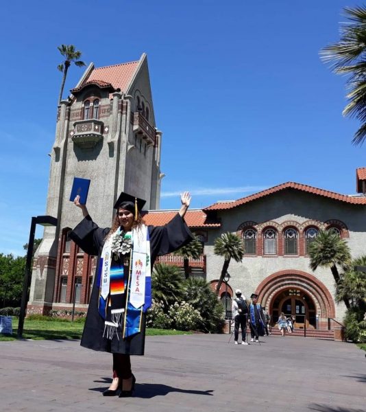 I want to show everyone in El Salvador and the US a Latina can work in tech